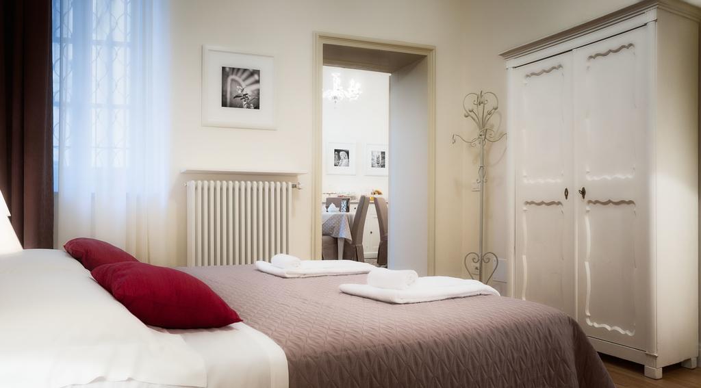 Palazzo Ceru Bed And Breakfast Verona Quarto foto